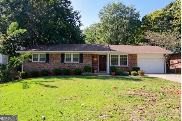 884 Pine Roc Drive Property Photo 1