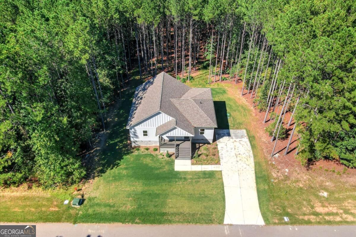 1165 Watersedge Cove Property Photo 3