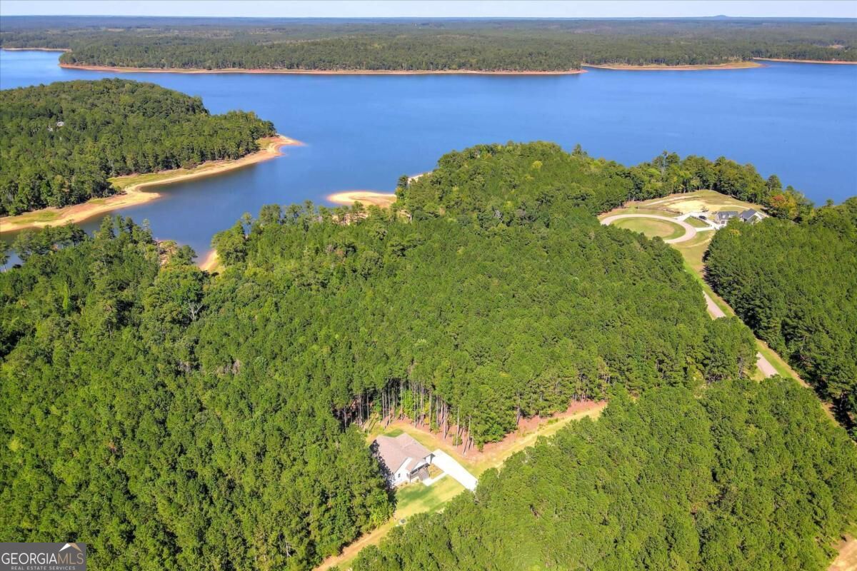 1165 Watersedge Cove Property Photo 6