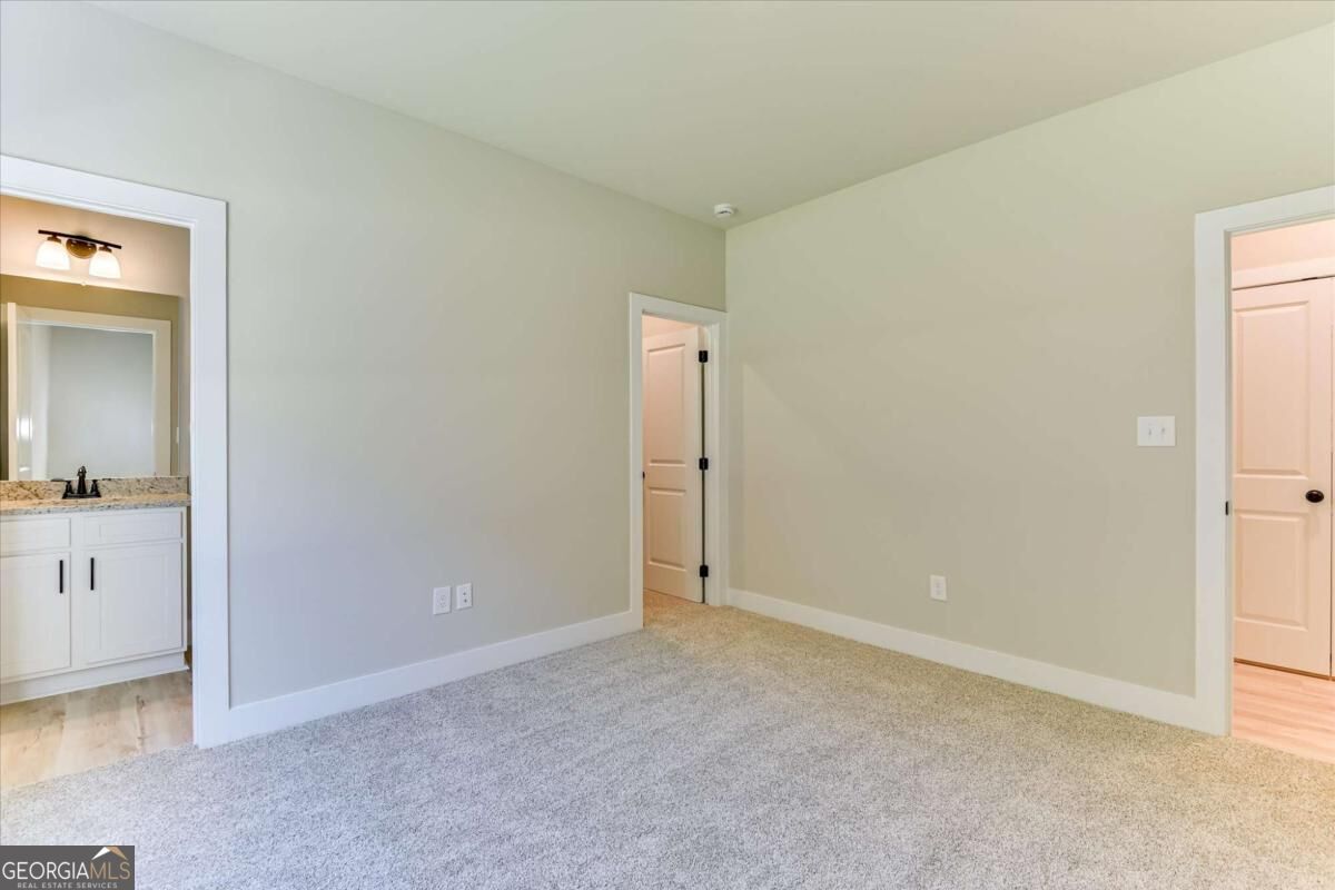 1165 Watersedge Cove Property Photo 28