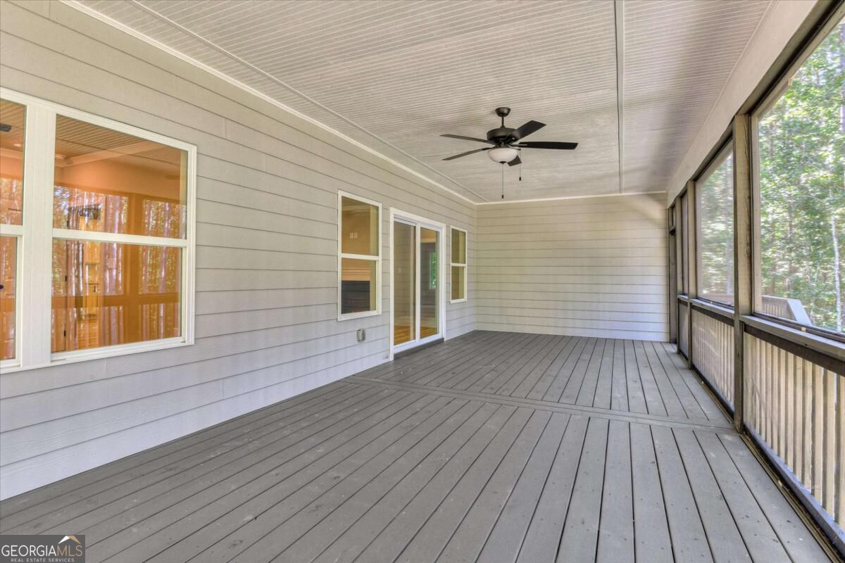 1165 Watersedge Cove Property Photo 40