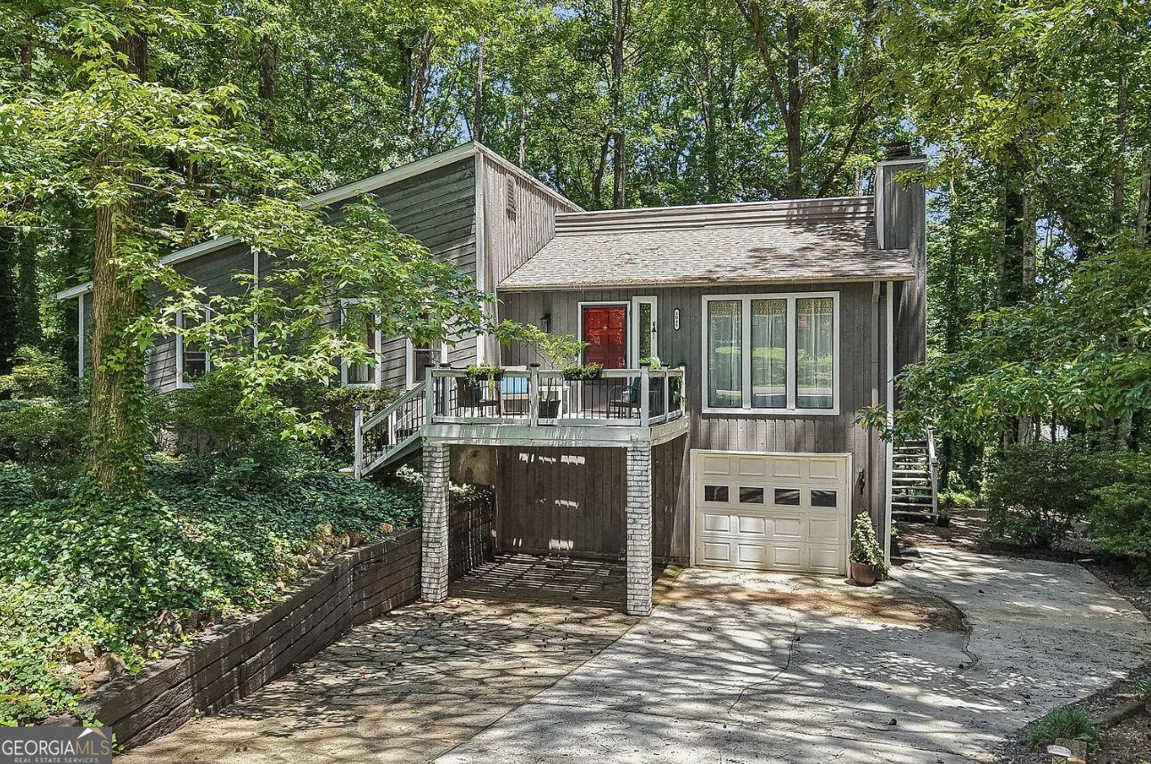3045 Richmond Road Property Photo 1