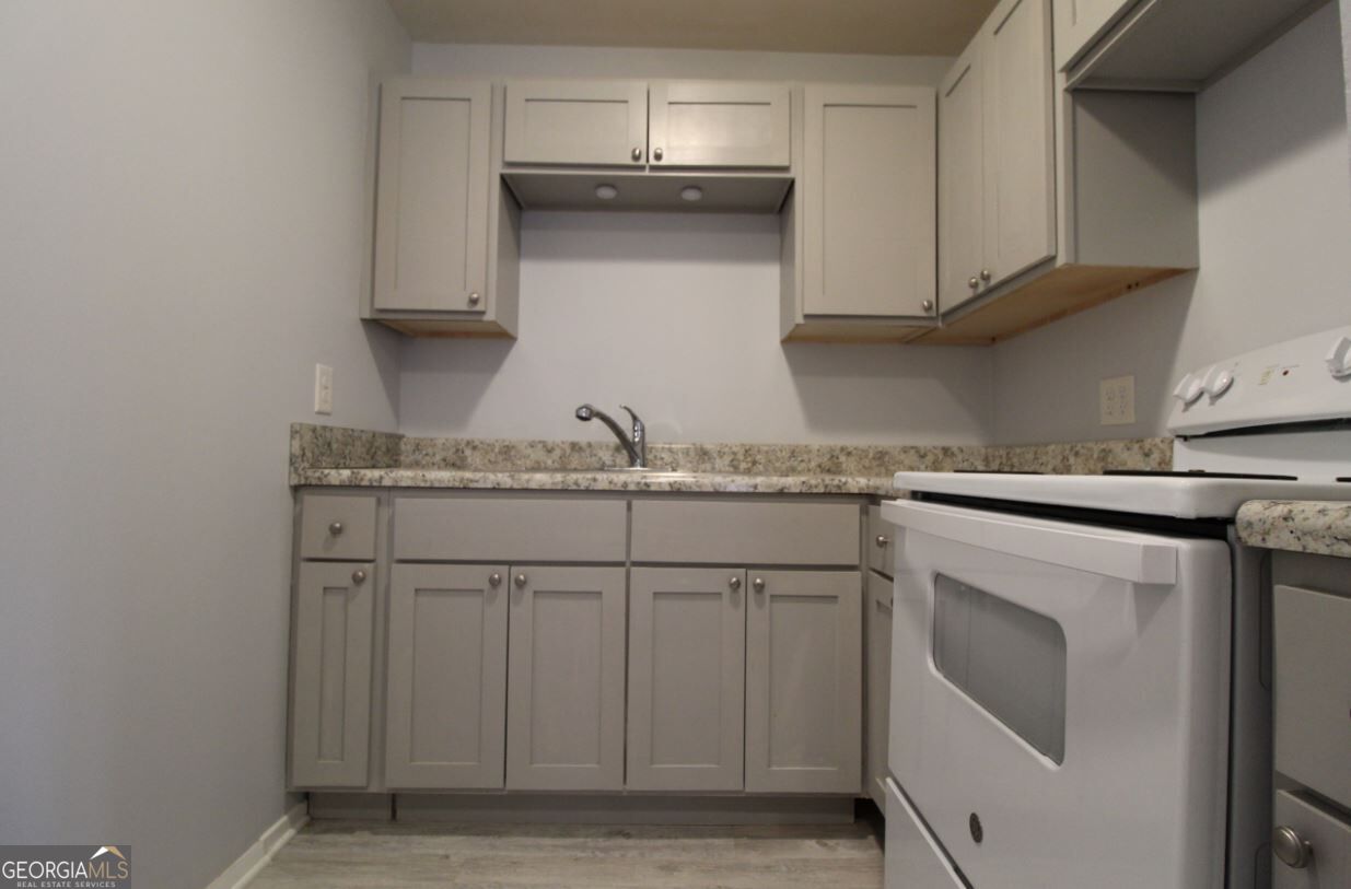 100 Tyler Street Nw # B Property Photo 3