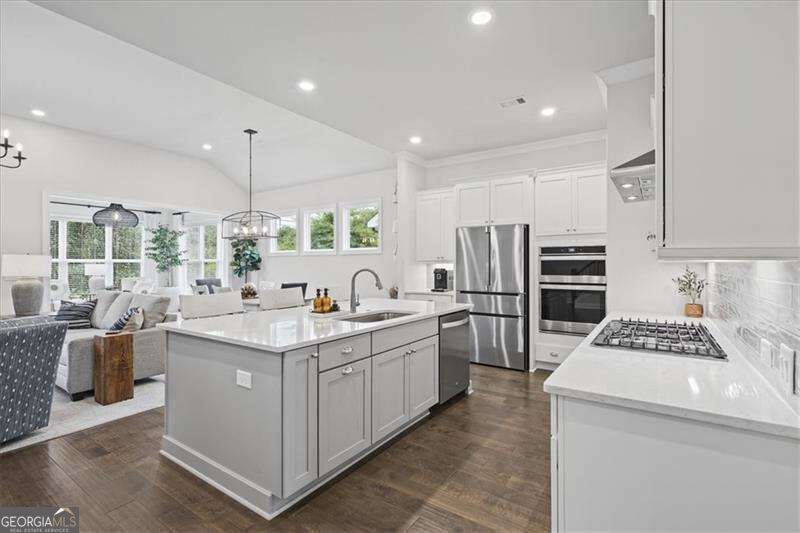 244 Idylwilde Way Property Photo 13