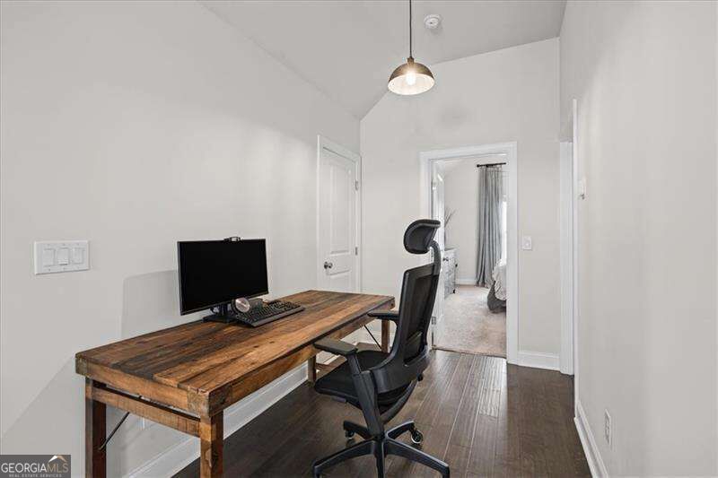 244 Idylwilde Way Property Photo 33