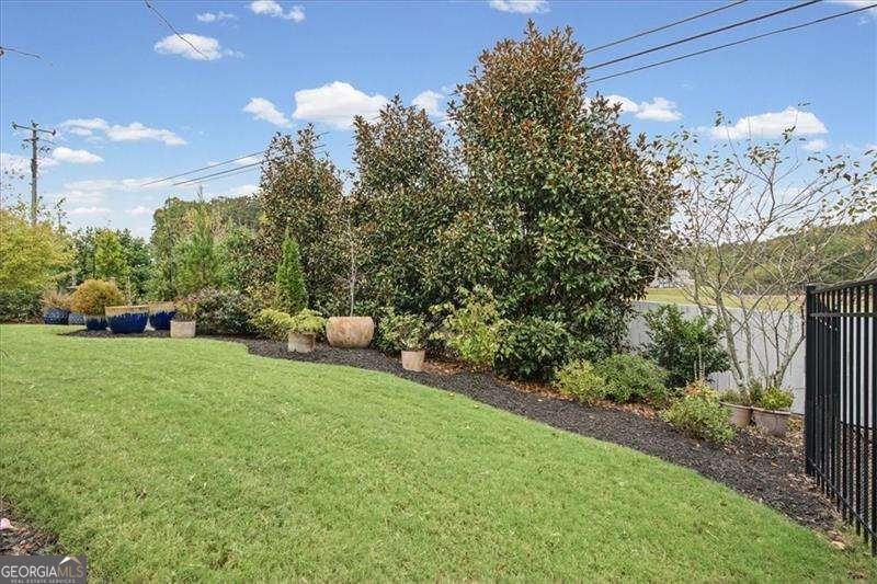 244 Idylwilde Way Property Photo 37