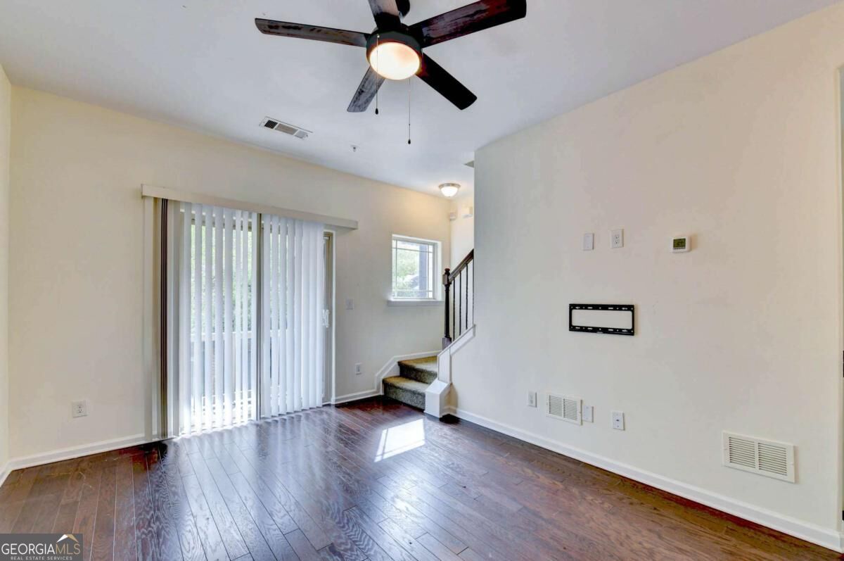 215 Semel Drive Nw # 453 Property Photo 11