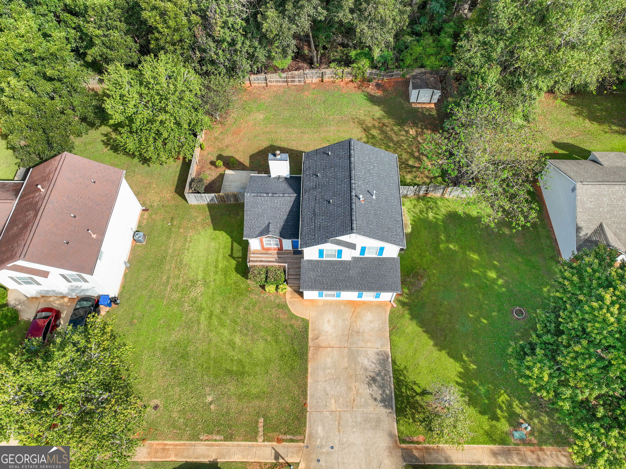707 Village Overlook Property Photo 4
