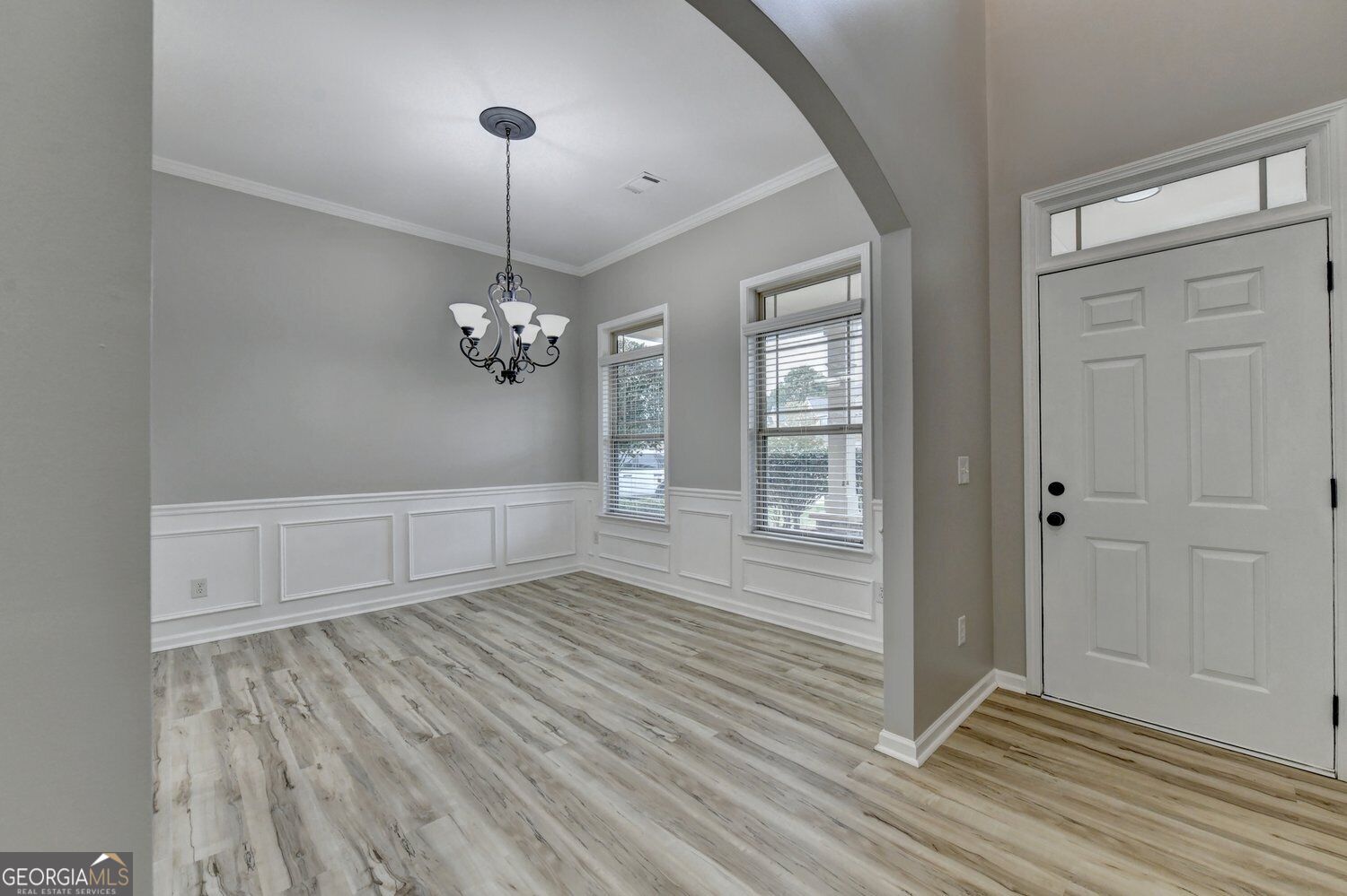 5767 Berkshire Trace Property Photo 6