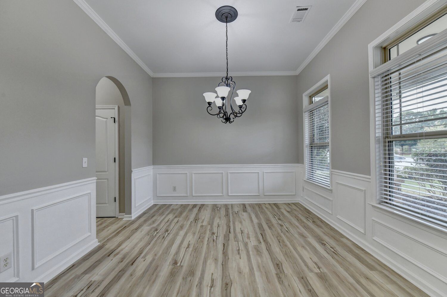 5767 Berkshire Trace Property Photo 7