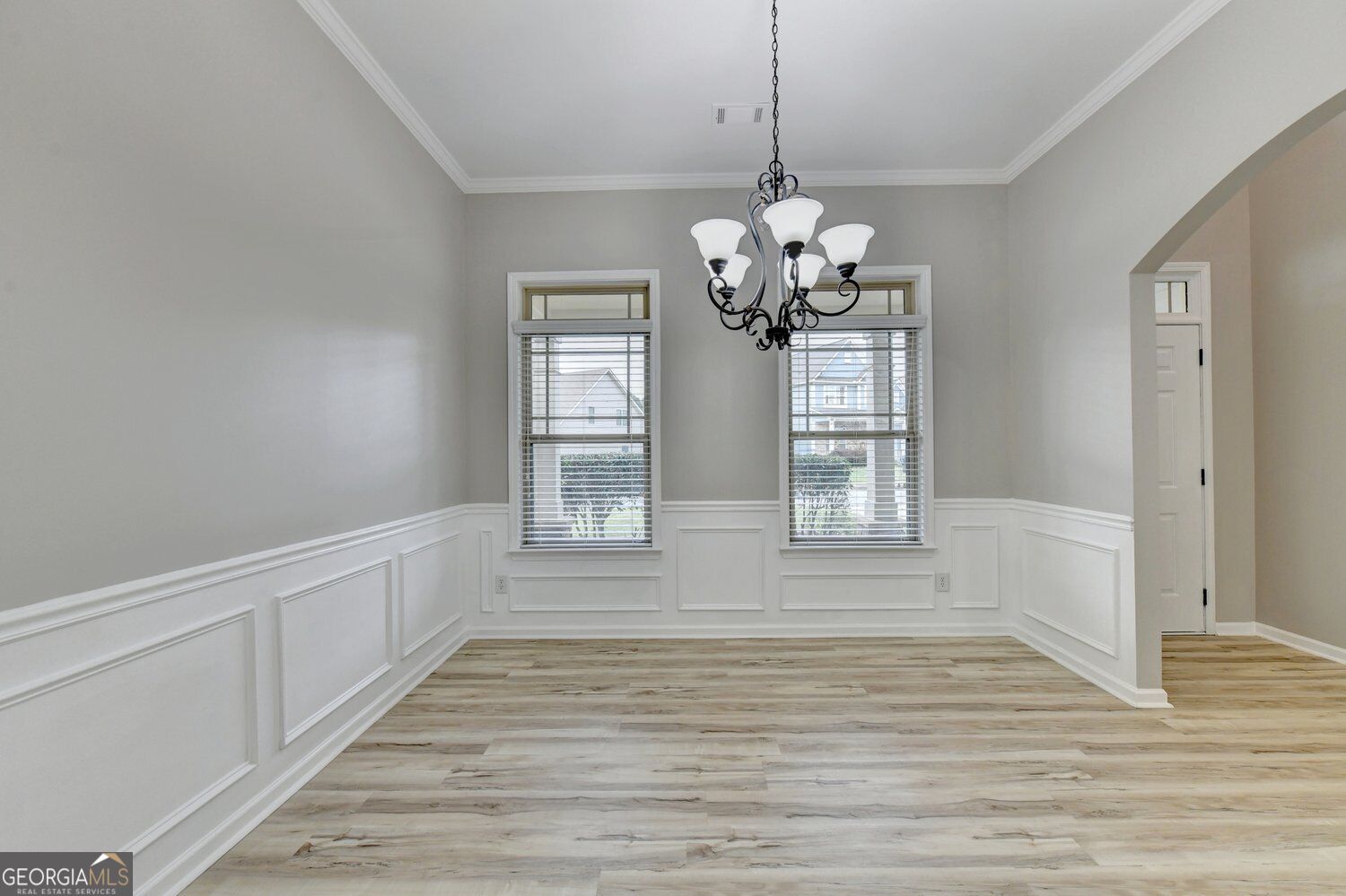 5767 Berkshire Trace Property Photo 9