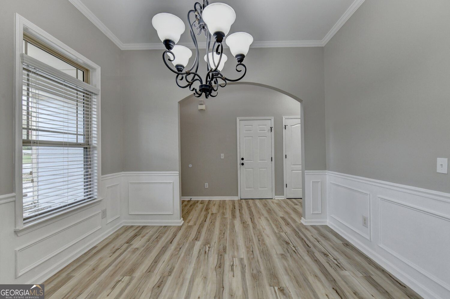 5767 Berkshire Trace Property Photo 11