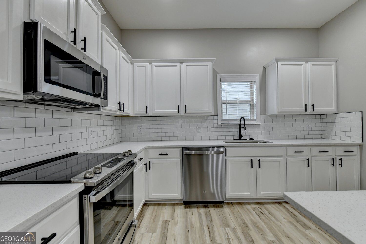 5767 Berkshire Trace Property Photo 14