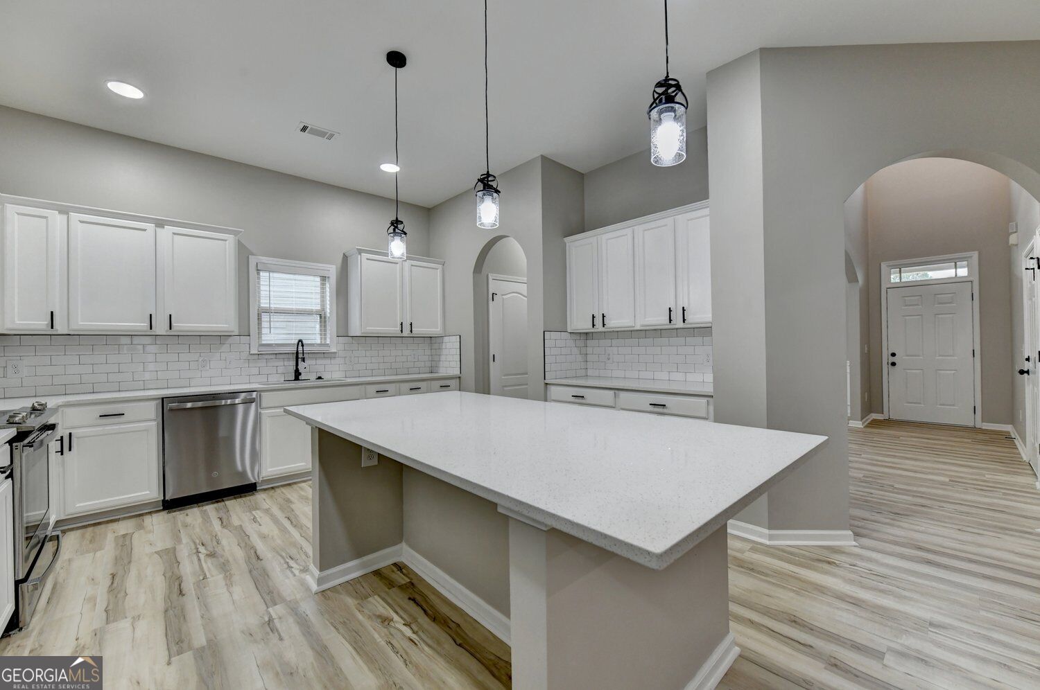 5767 Berkshire Trace Property Photo 15