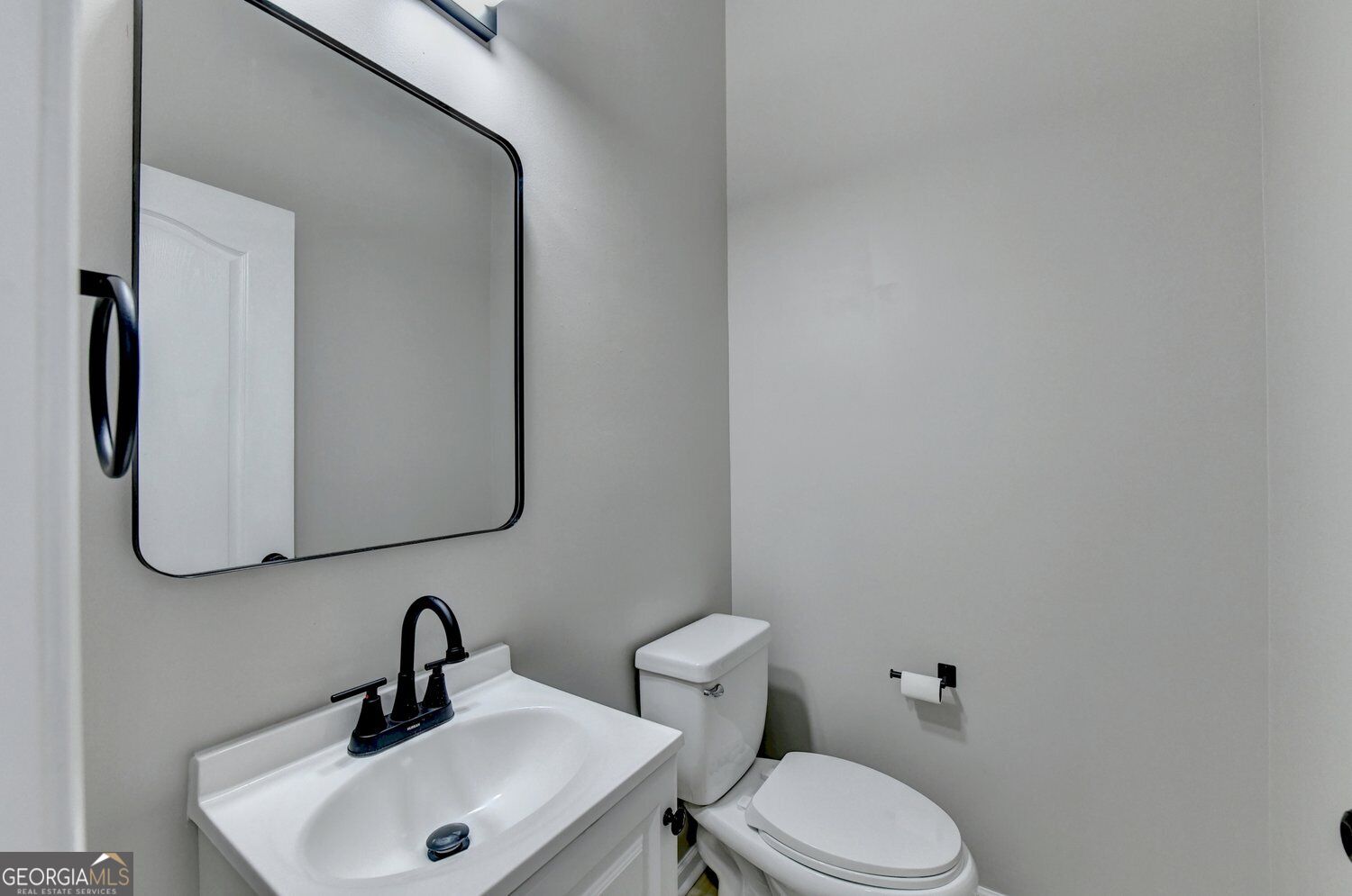 5767 Berkshire Trace Property Photo 29