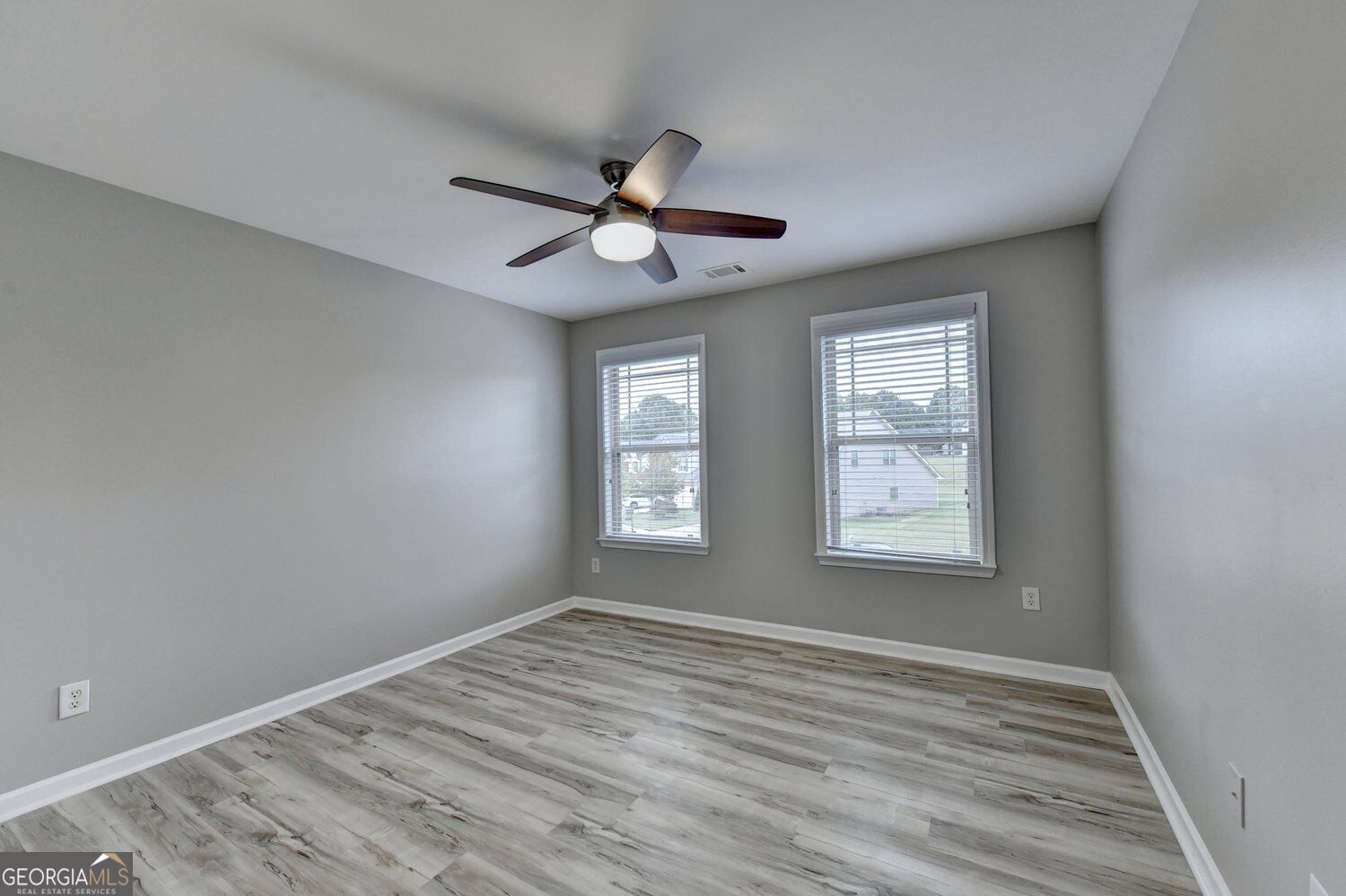 5767 Berkshire Trace Property Photo 46