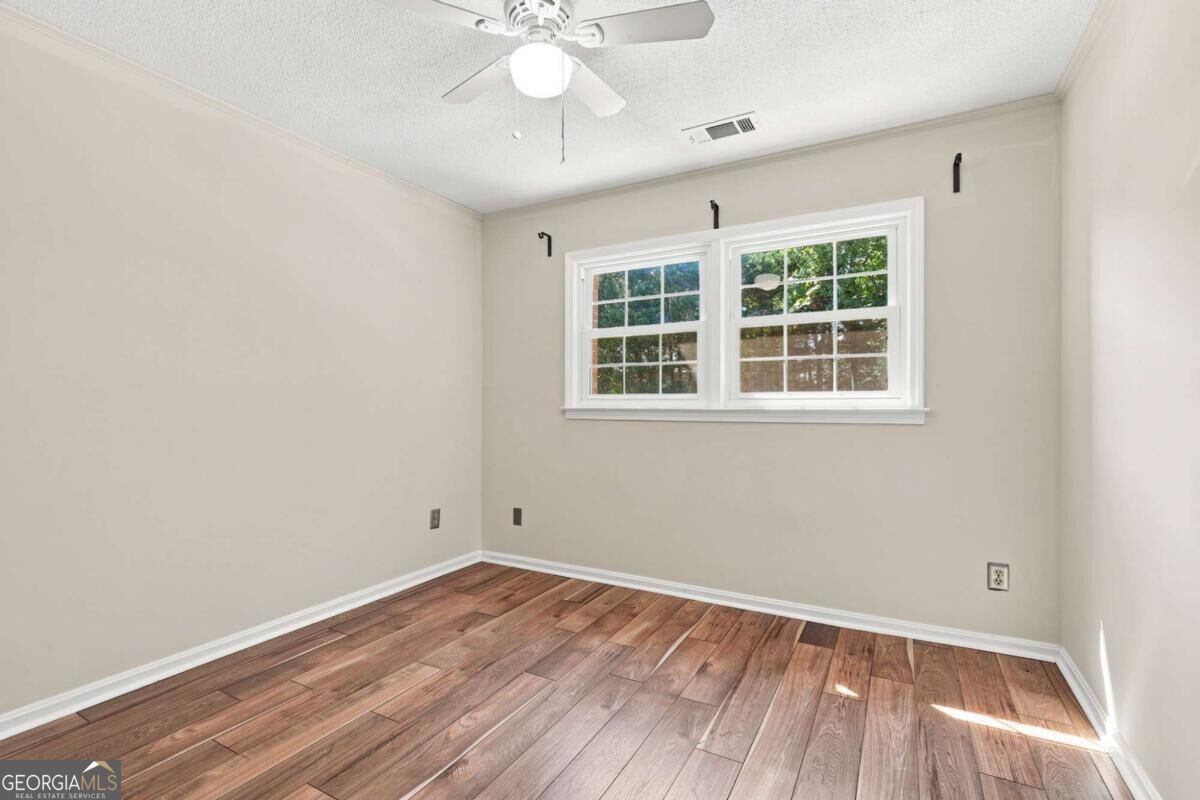 1111 Scott Boulevard Property Photo 19
