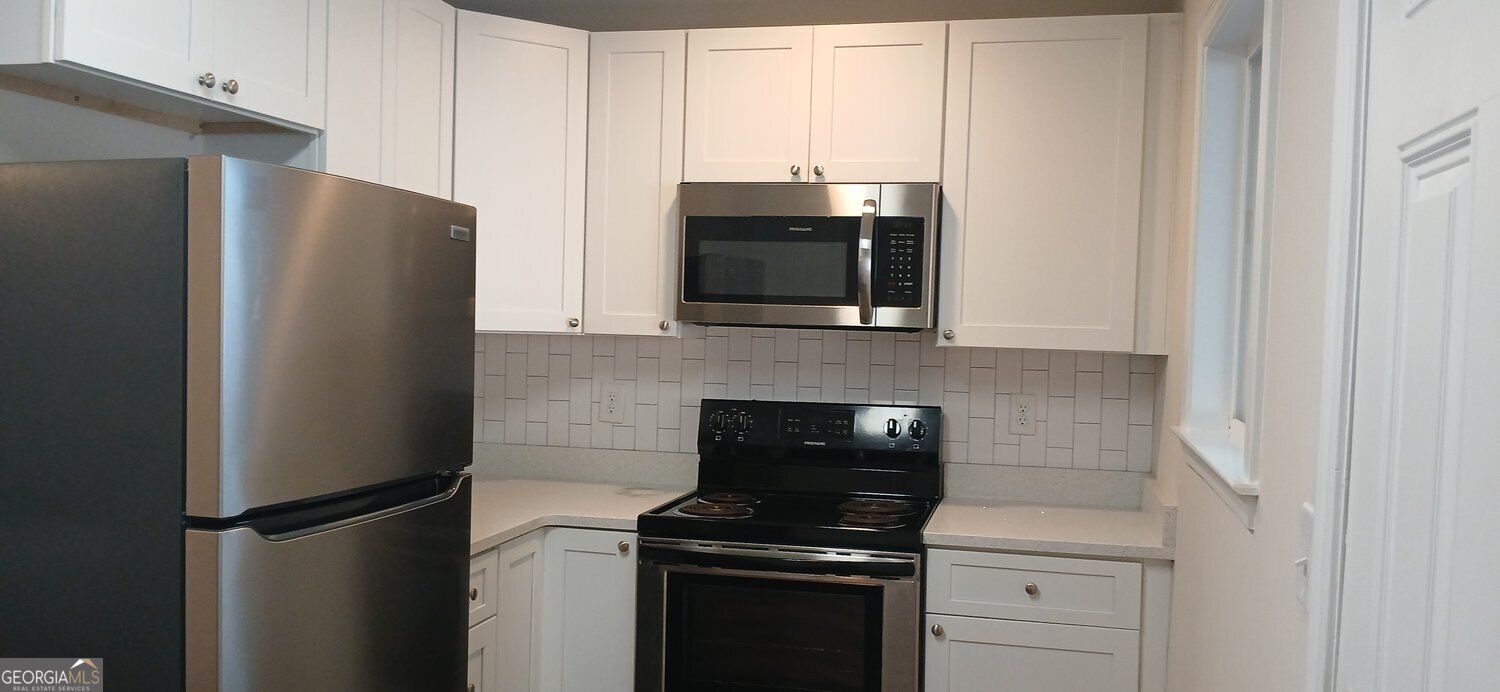 2156 Park Terrace # 2 Property Photo 7