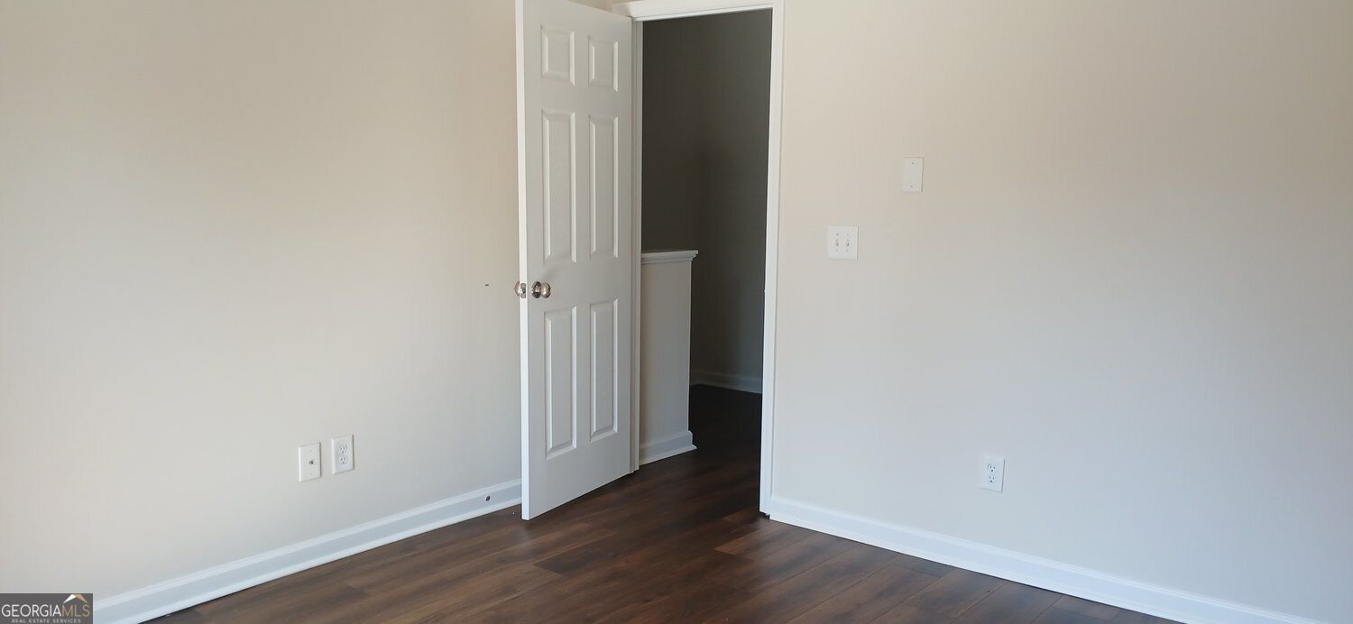 2156 Park Terrace # 2 Property Photo 14