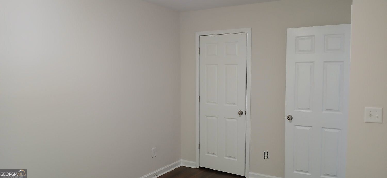 2156 Park Terrace # 2 Property Photo 17