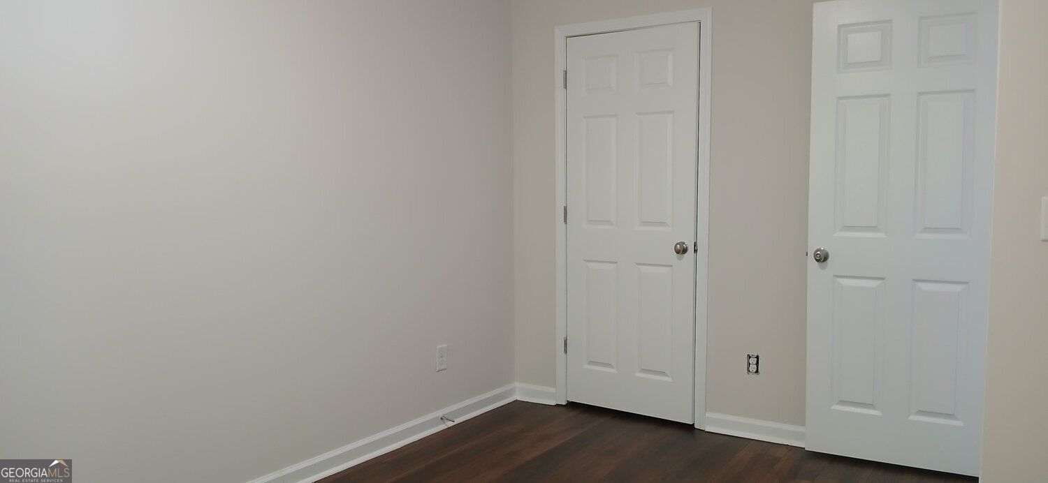 2156 Park Terrace # 2 Property Photo 18