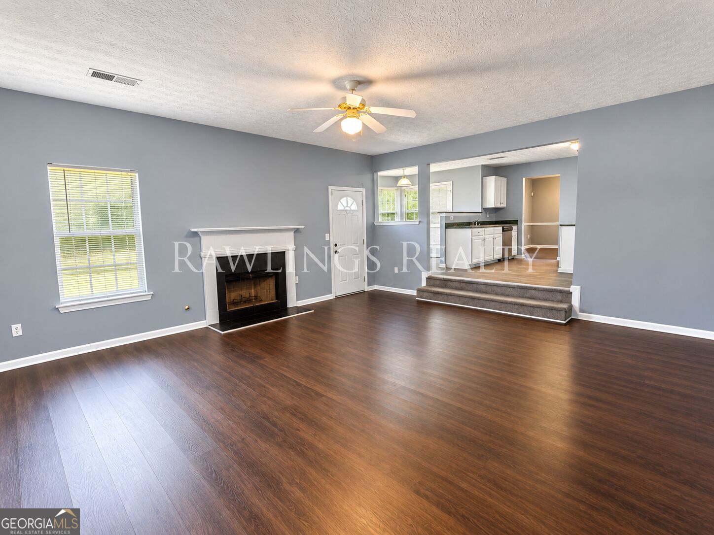 165 Concord Terrace Property Photo 8