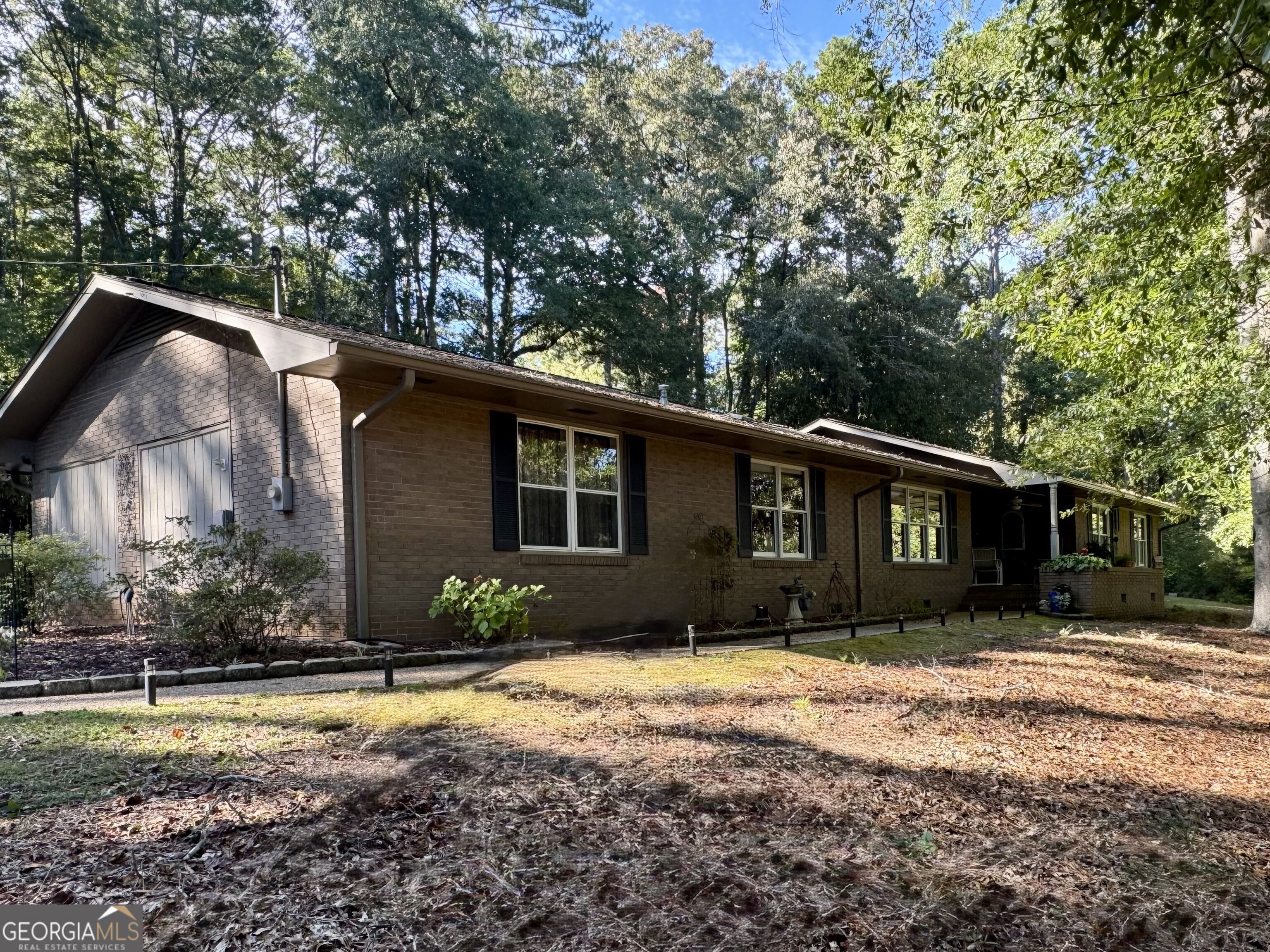 1100 Phelps Road Property Photo 2