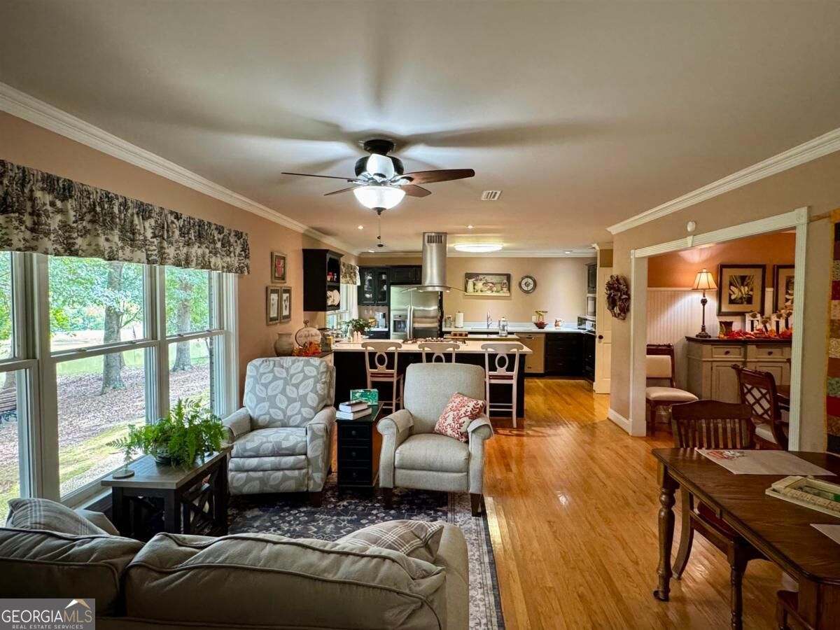 1100 Phelps Road Property Photo 20