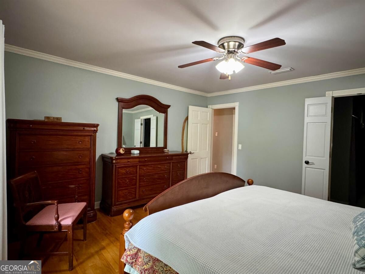 1100 Phelps Road Property Photo 36