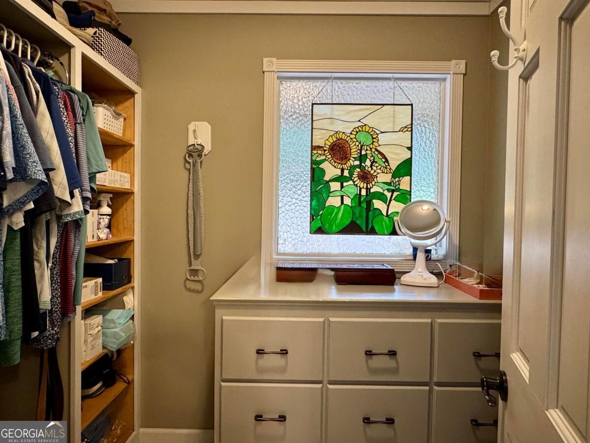 1100 Phelps Road Property Photo 39