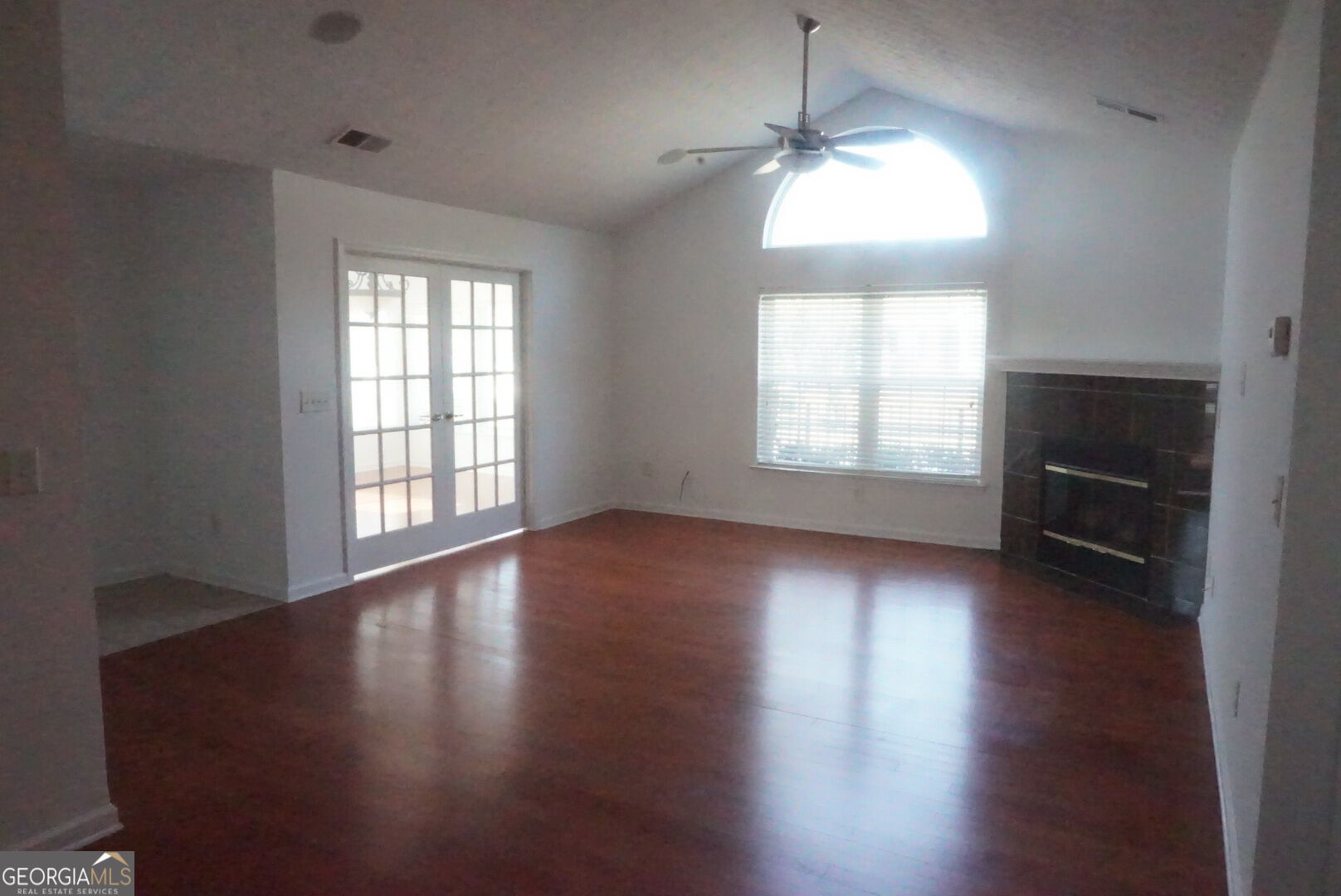 1802 Cascade Park Drive Sw Property Photo 4