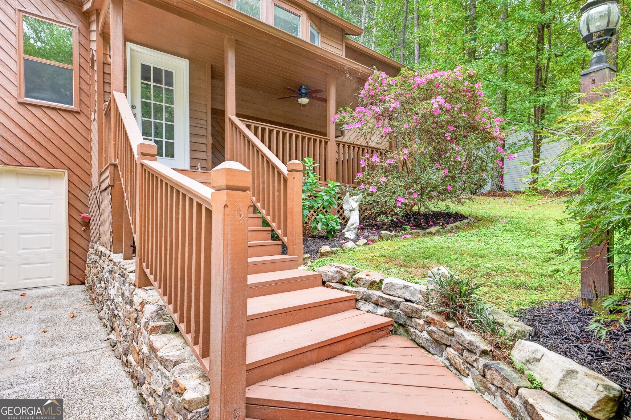 3570 Daylon Drive Property Photo 4