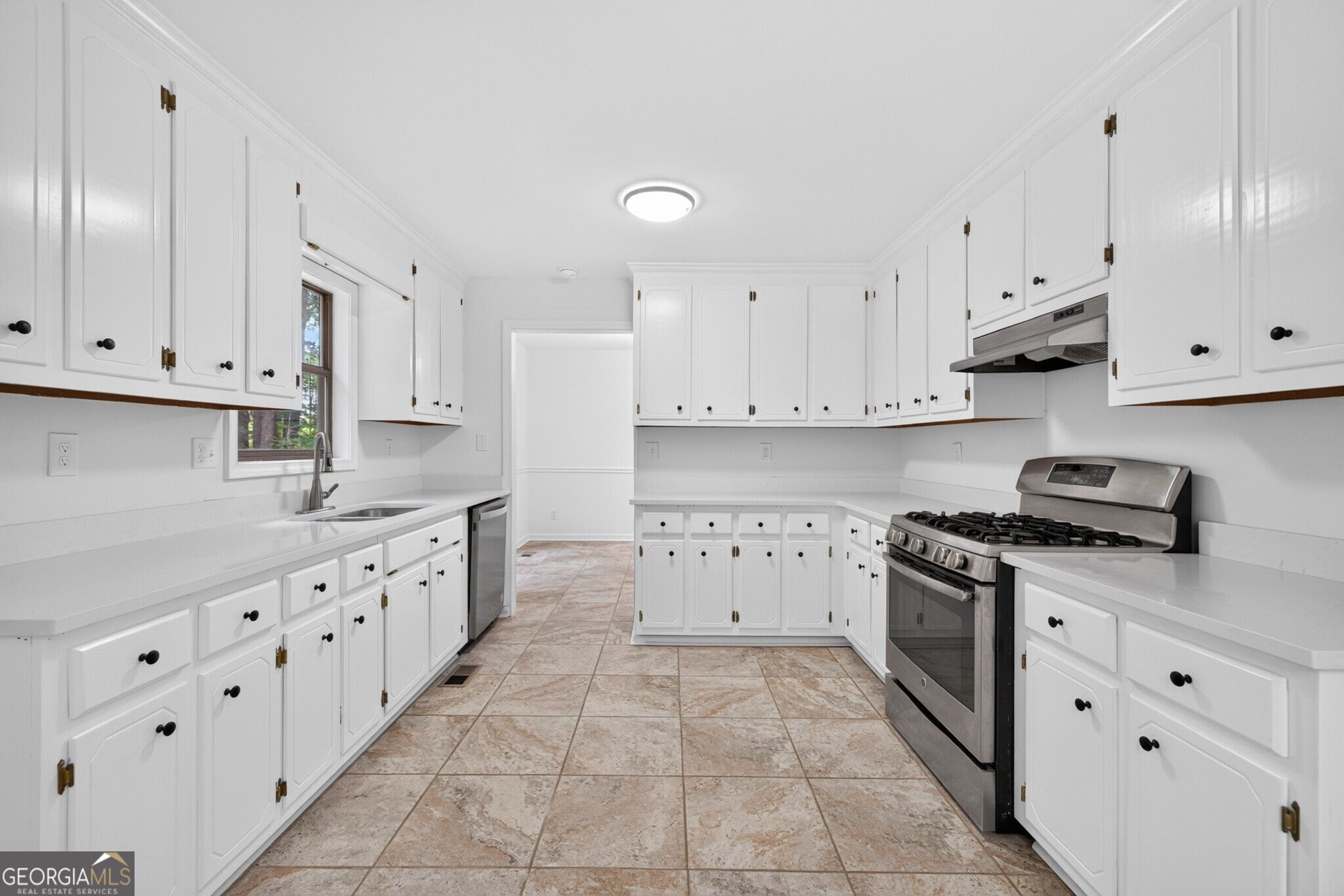 3570 Daylon Drive Property Photo 15