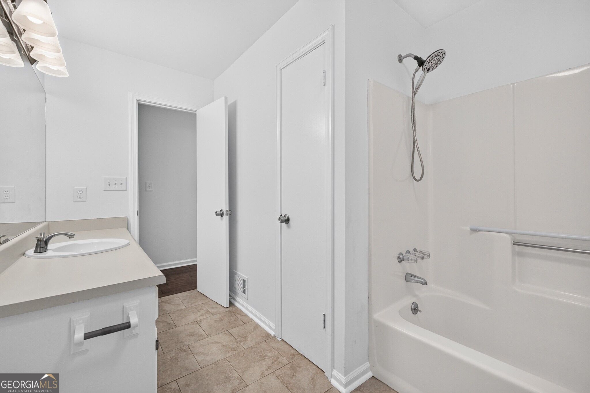 3570 Daylon Drive Property Photo 28