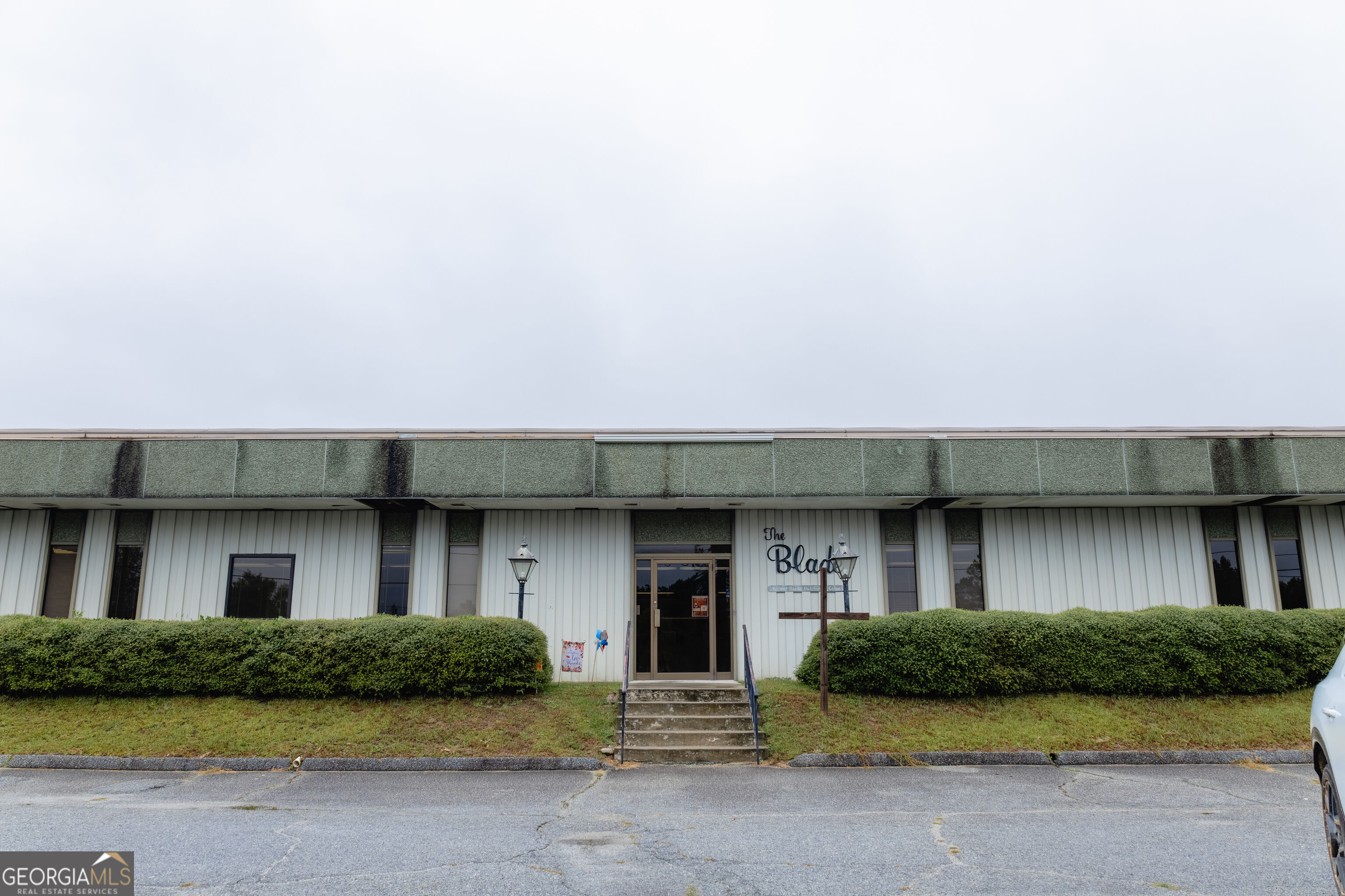 416 W Moring Street Property Photo 1