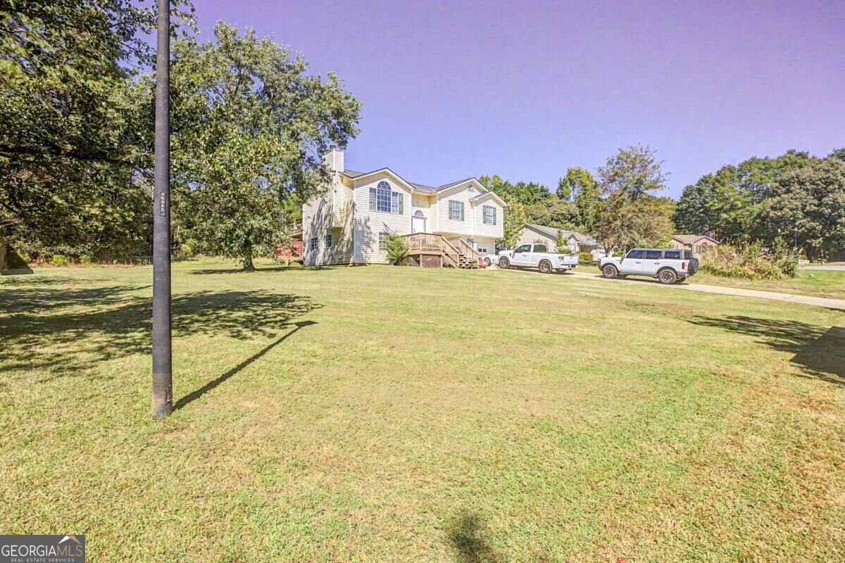 189 Robert Drive Property Photo 2