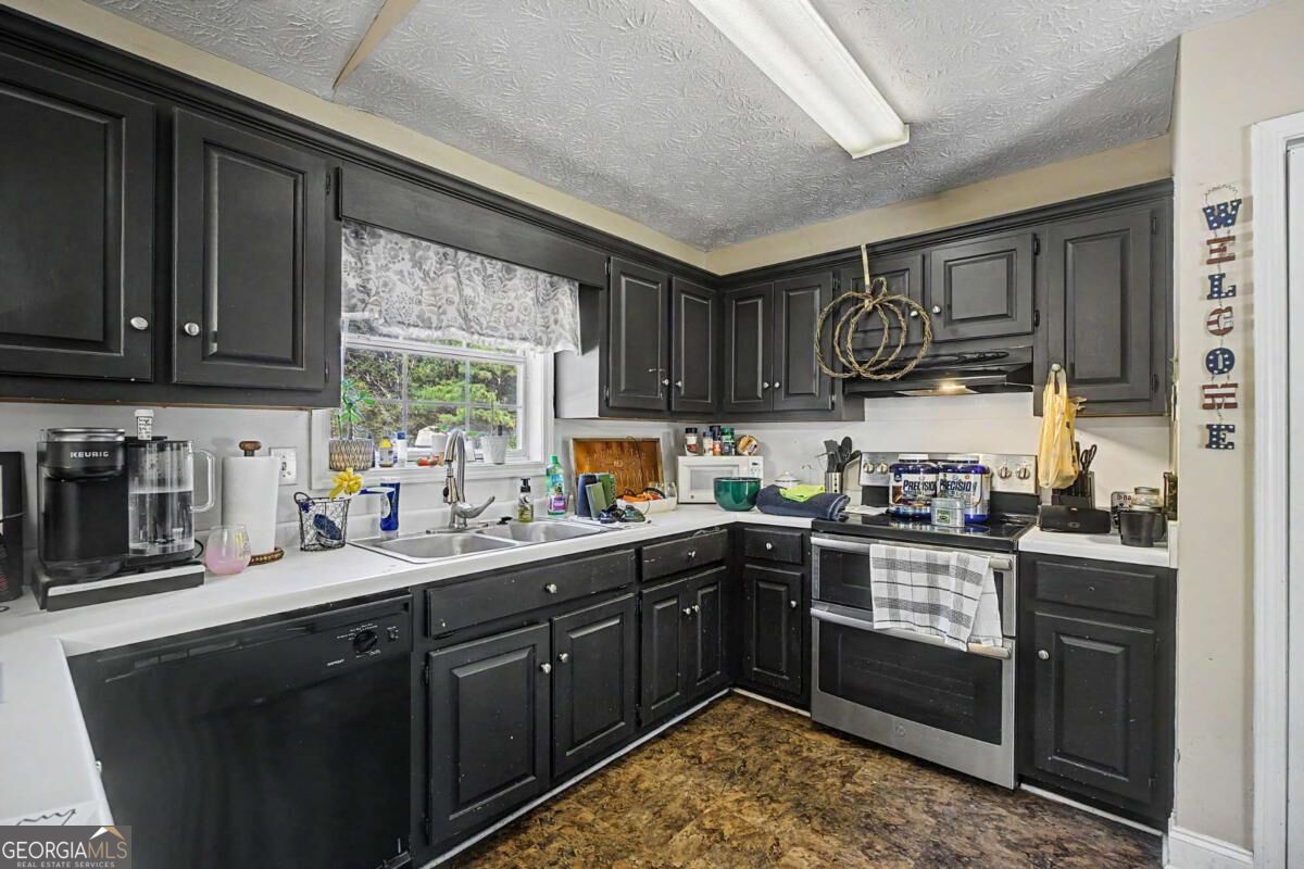 189 Robert Drive Property Photo 10