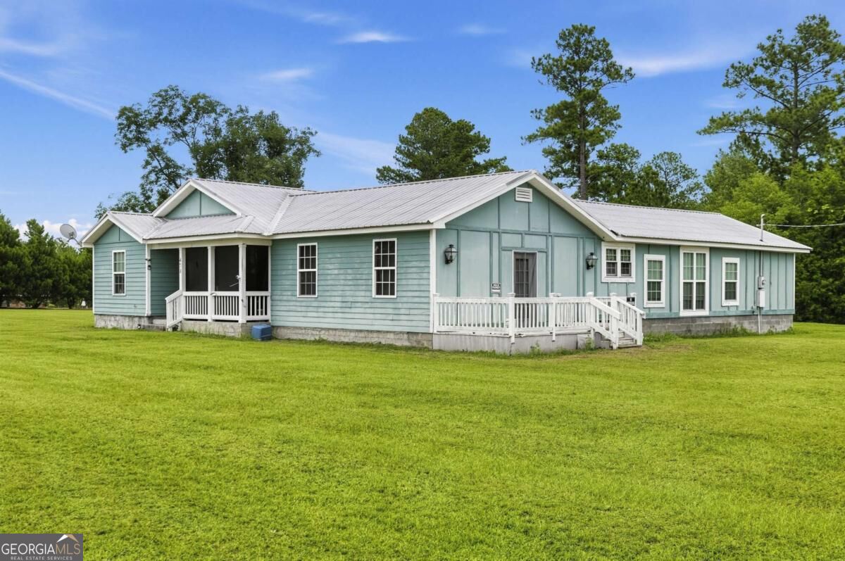 473 Th Tippett Road Property Photo 1
