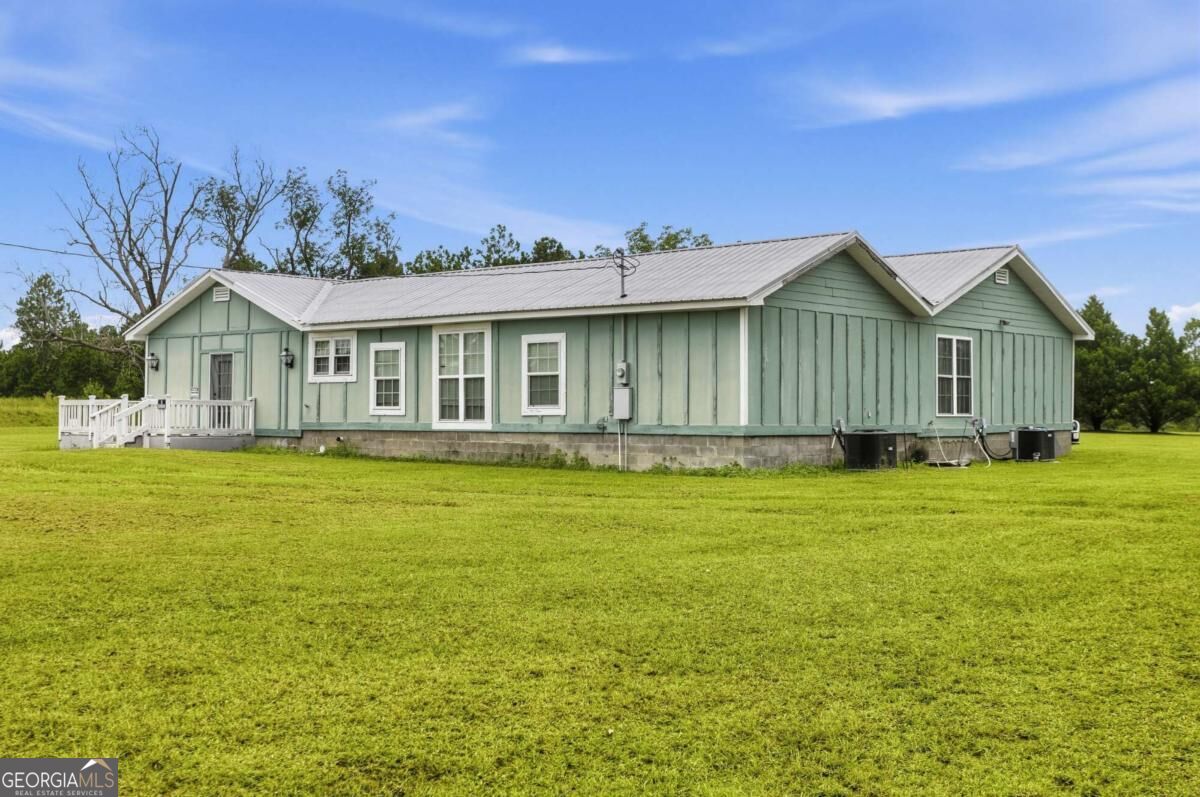 473 Th Tippett Road Property Photo 13