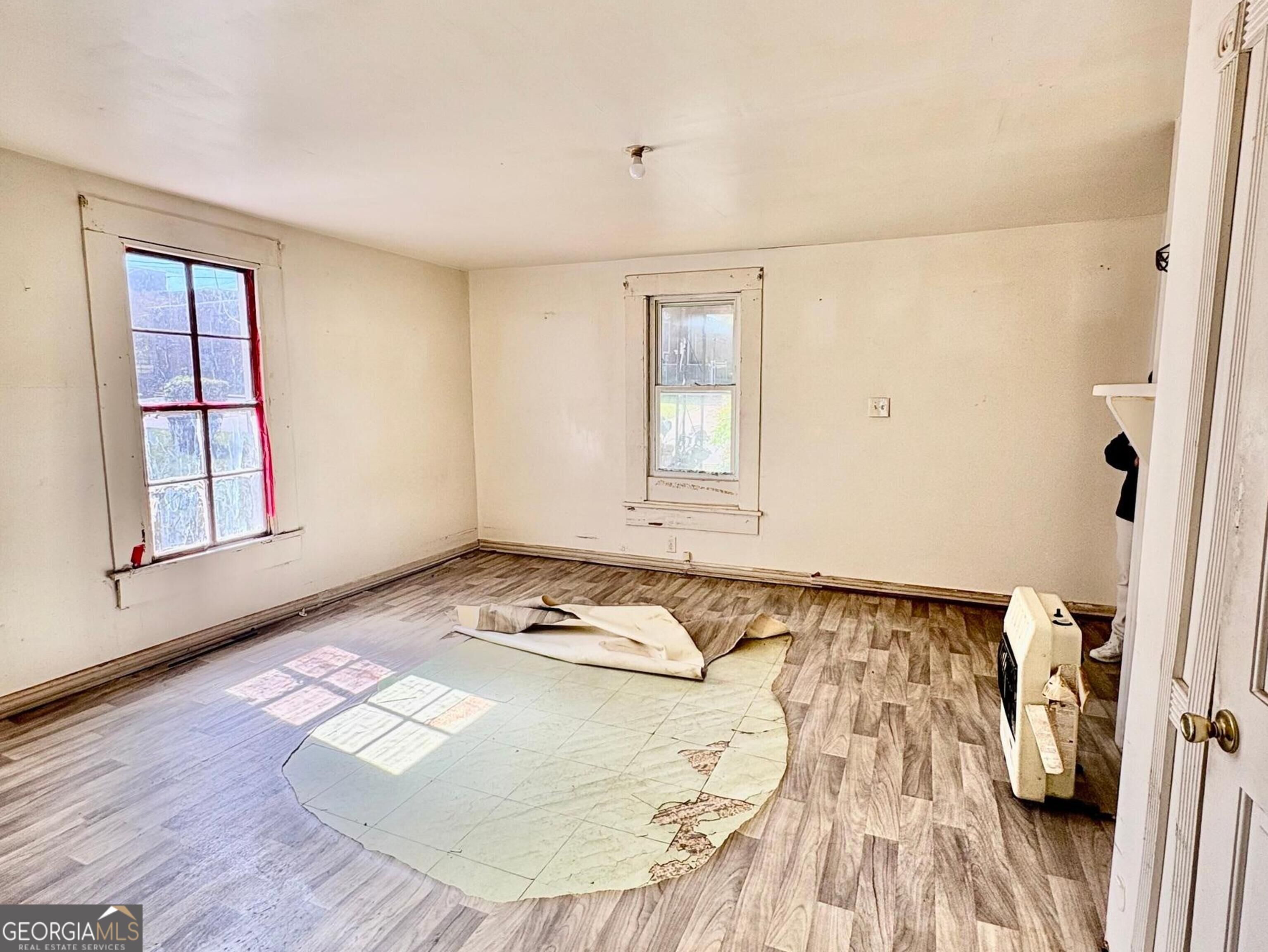 533 Lawrence Street Property Photo 7