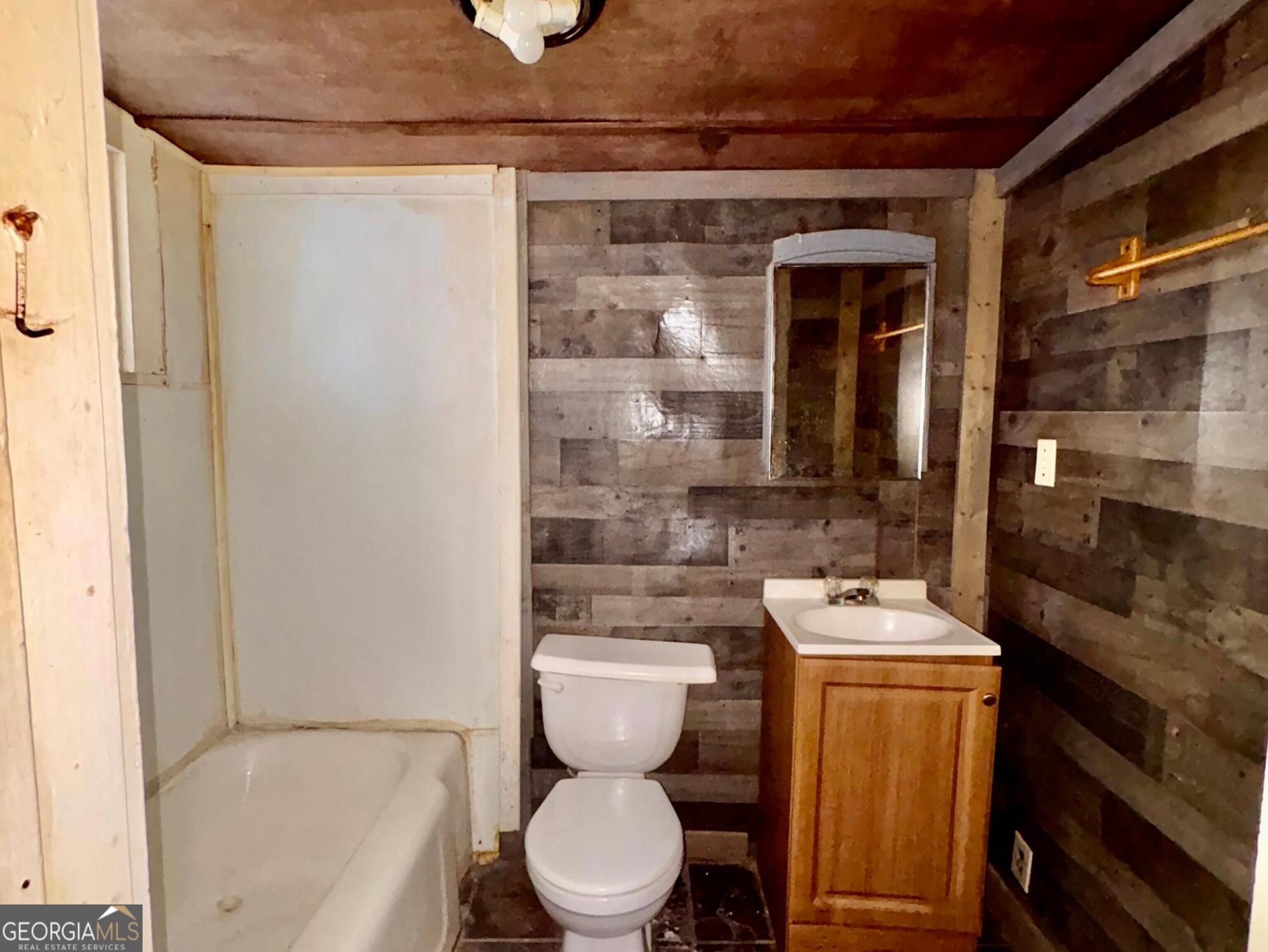 533 Lawrence Street Property Photo 11