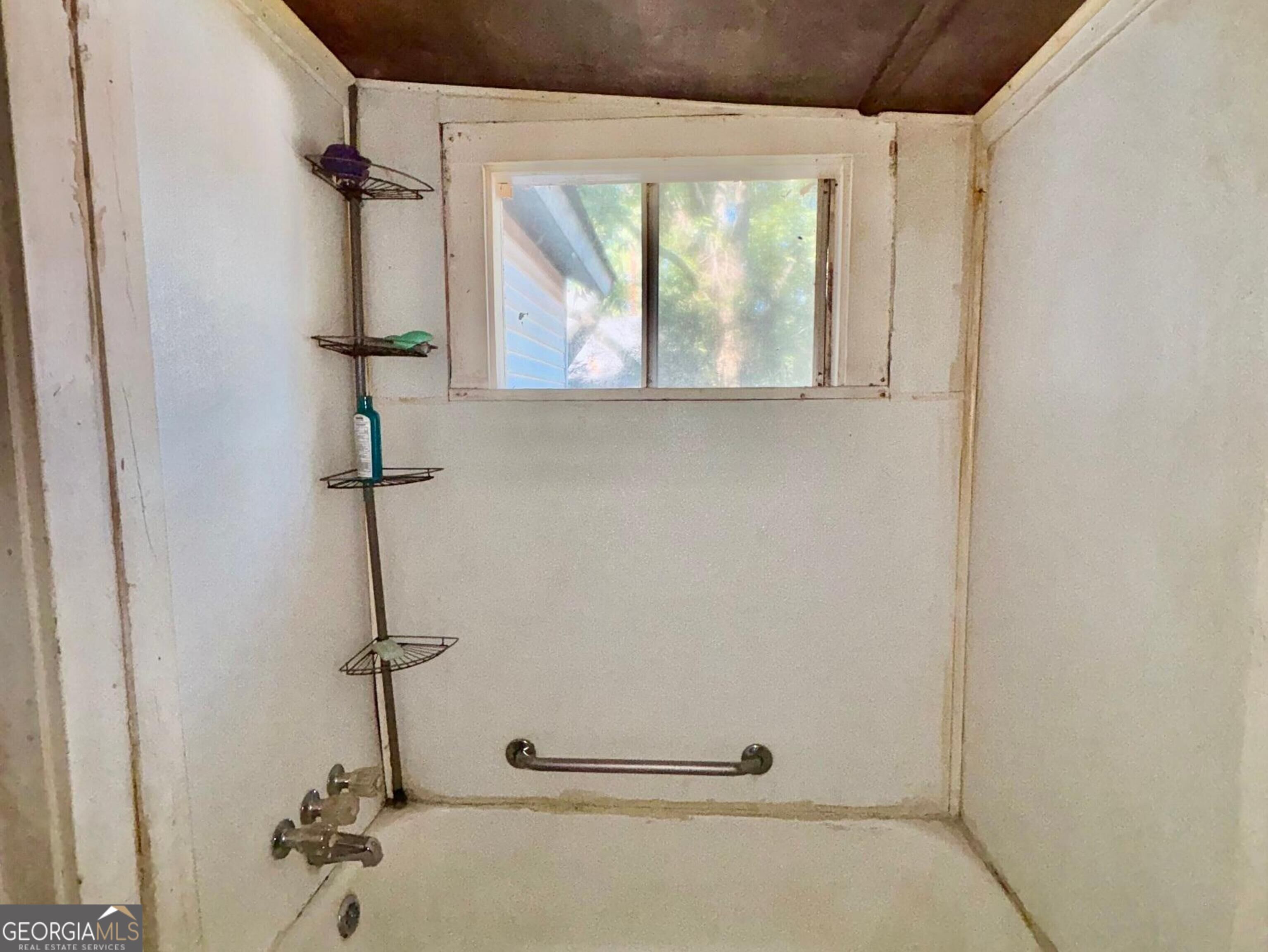 533 Lawrence Street Property Photo 12