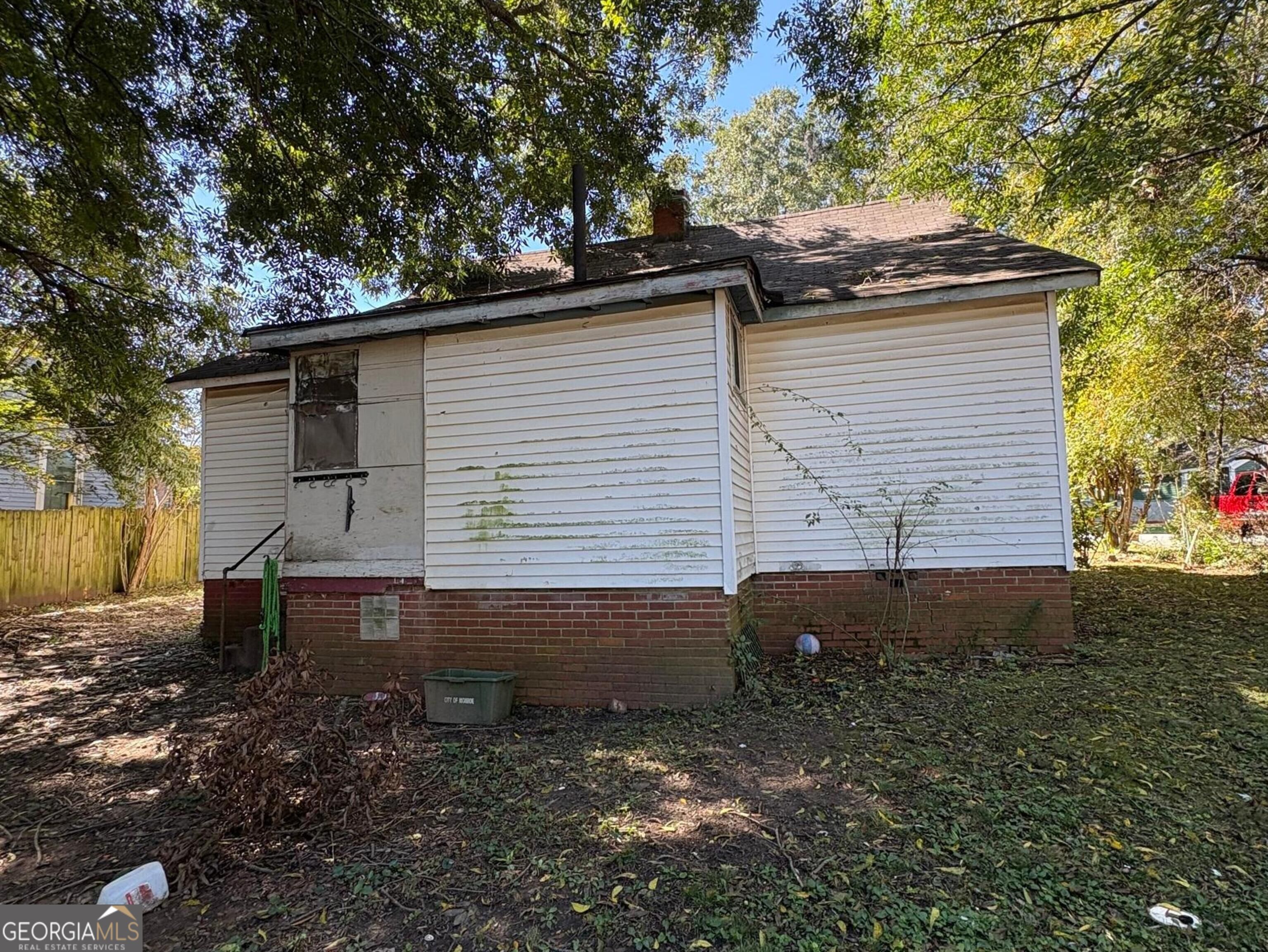 533 Lawrence Street Property Photo 21
