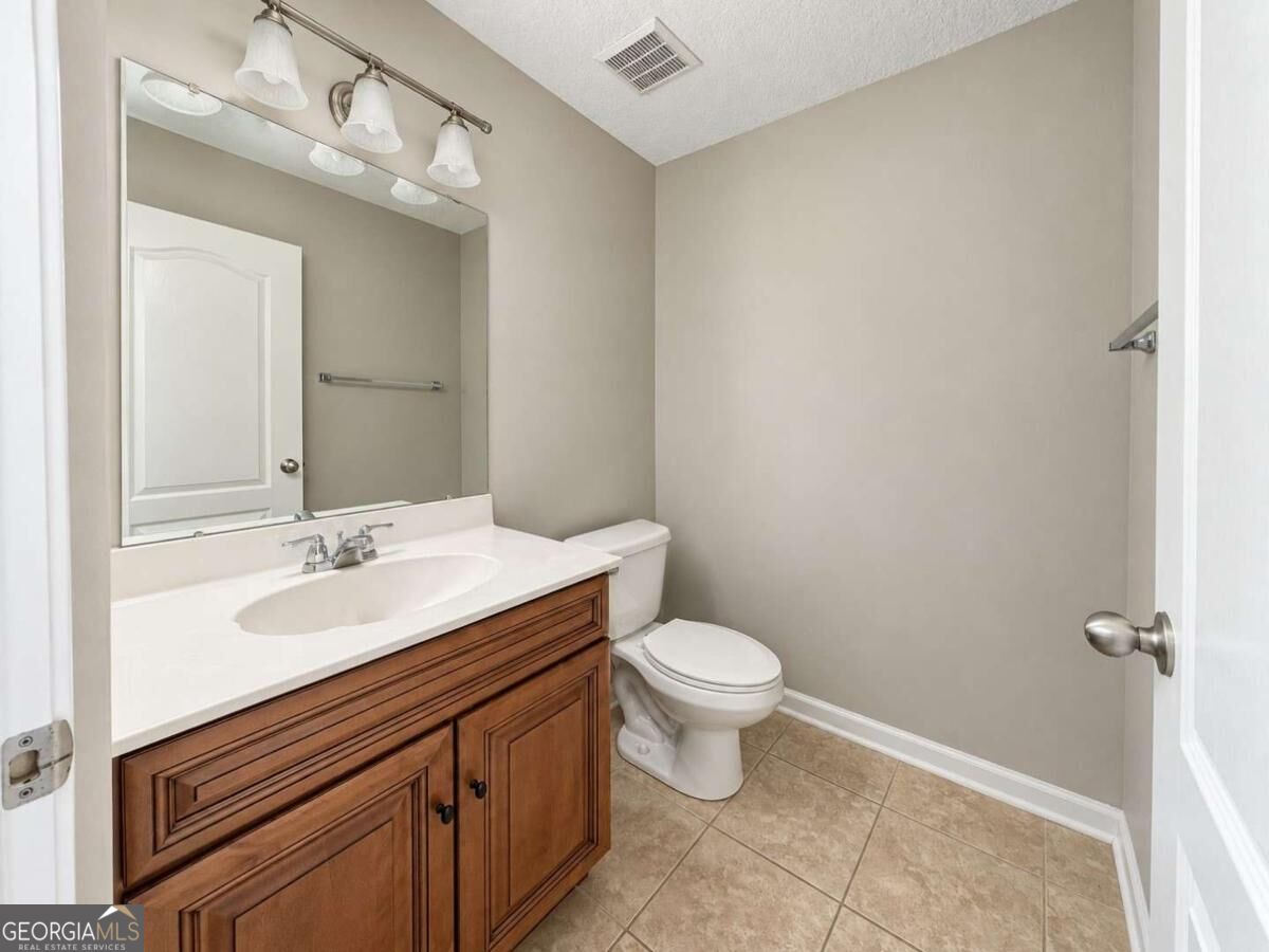 313 Gary Circle Property Photo 18