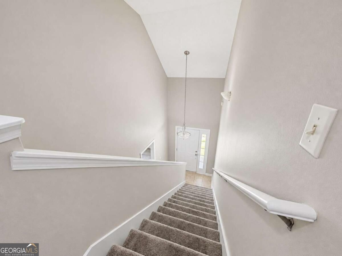 313 Gary Circle Property Photo 26