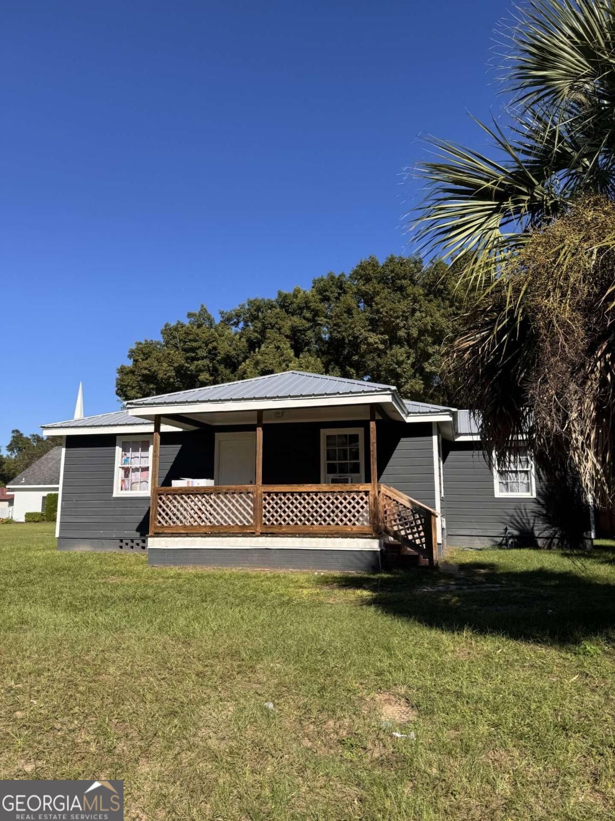 3120 Reynolds Street Property Photo 2
