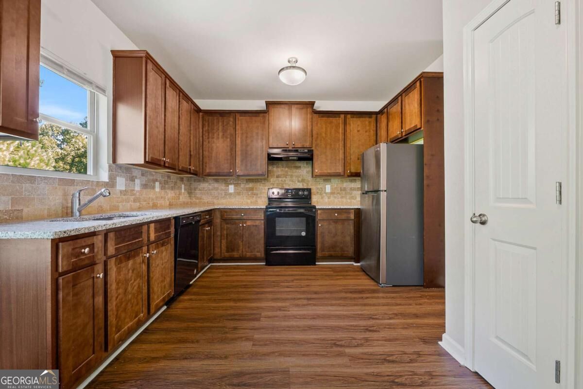4328 Traipse Path Property Photo 11