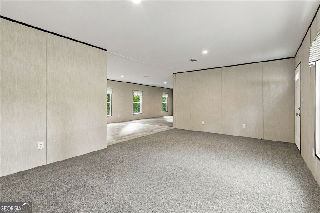 188 April Trace Property Photo 7