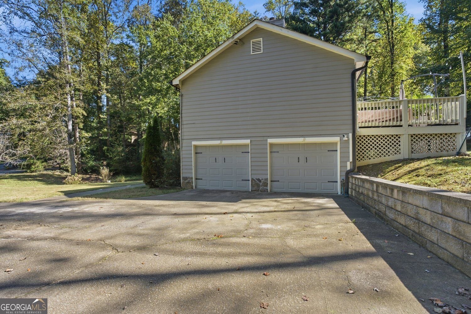 2657 Foxglove Court Sw Property Photo 5