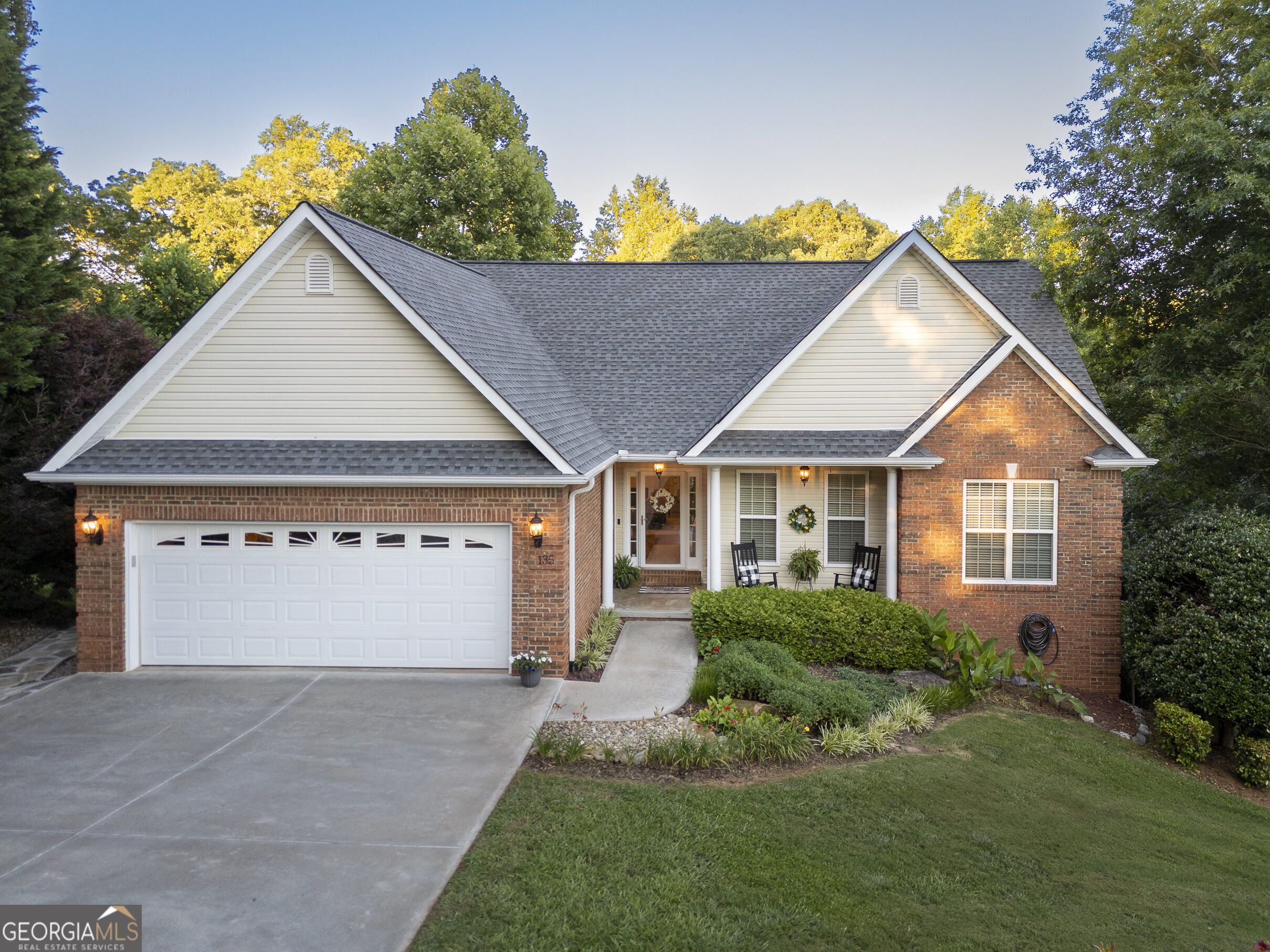 135 Majestic Way Property Photo 1